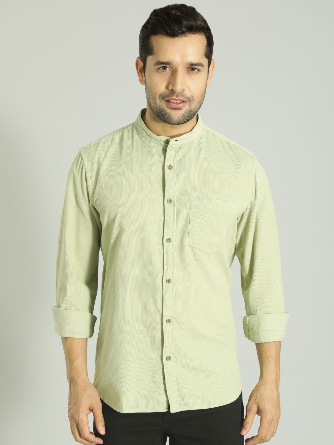 

Indian Terrain Men India Slim Band Collar Solid Cotton Slim Fit Casual Shirt, Green