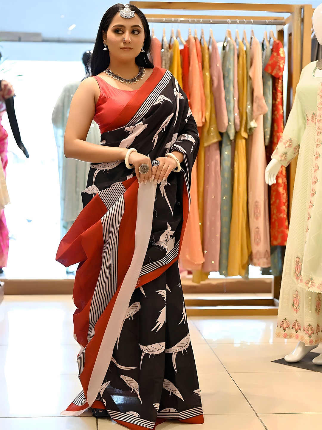 

Anouk Ethnic Motifs Linen Blend Saree, Black