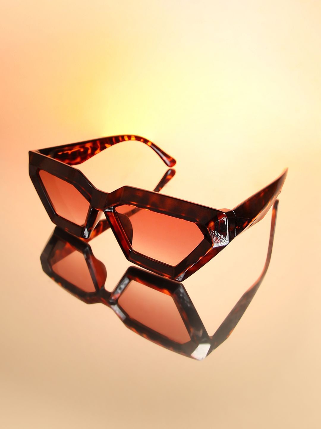 

HAUTE SAUCE by Campus Sutra Women Other Sunglasses with Polarised Lens AW24_HSSG2603, Brown