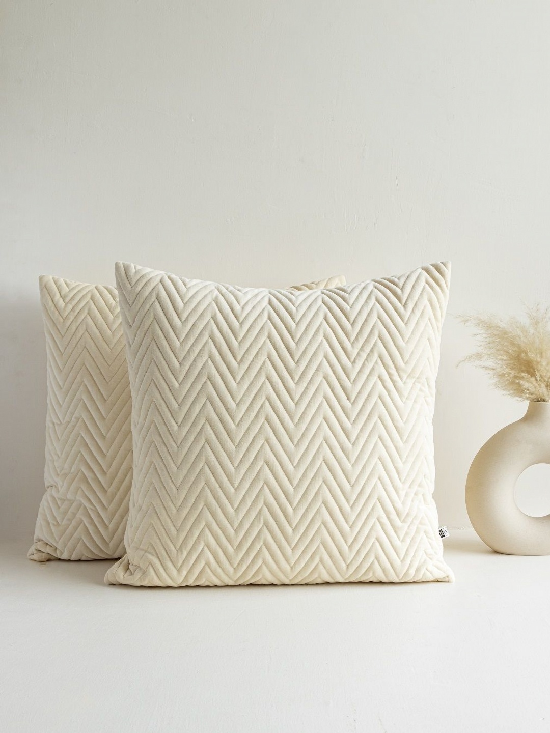 

HOMEMONDE Off White Set of 2 Geometric Square Cushion Covers