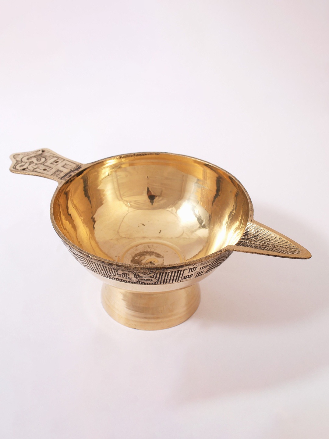 

Exotic India 4" Brass Handheld Diya, Gold