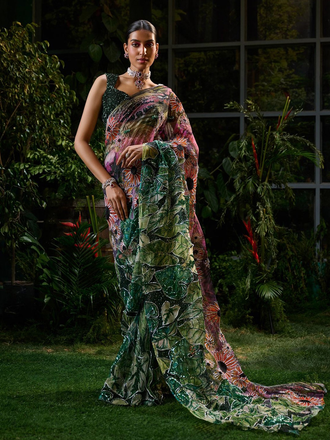 

Payal & Zinal Floral Embroidered Pure Silk Saree, Green
