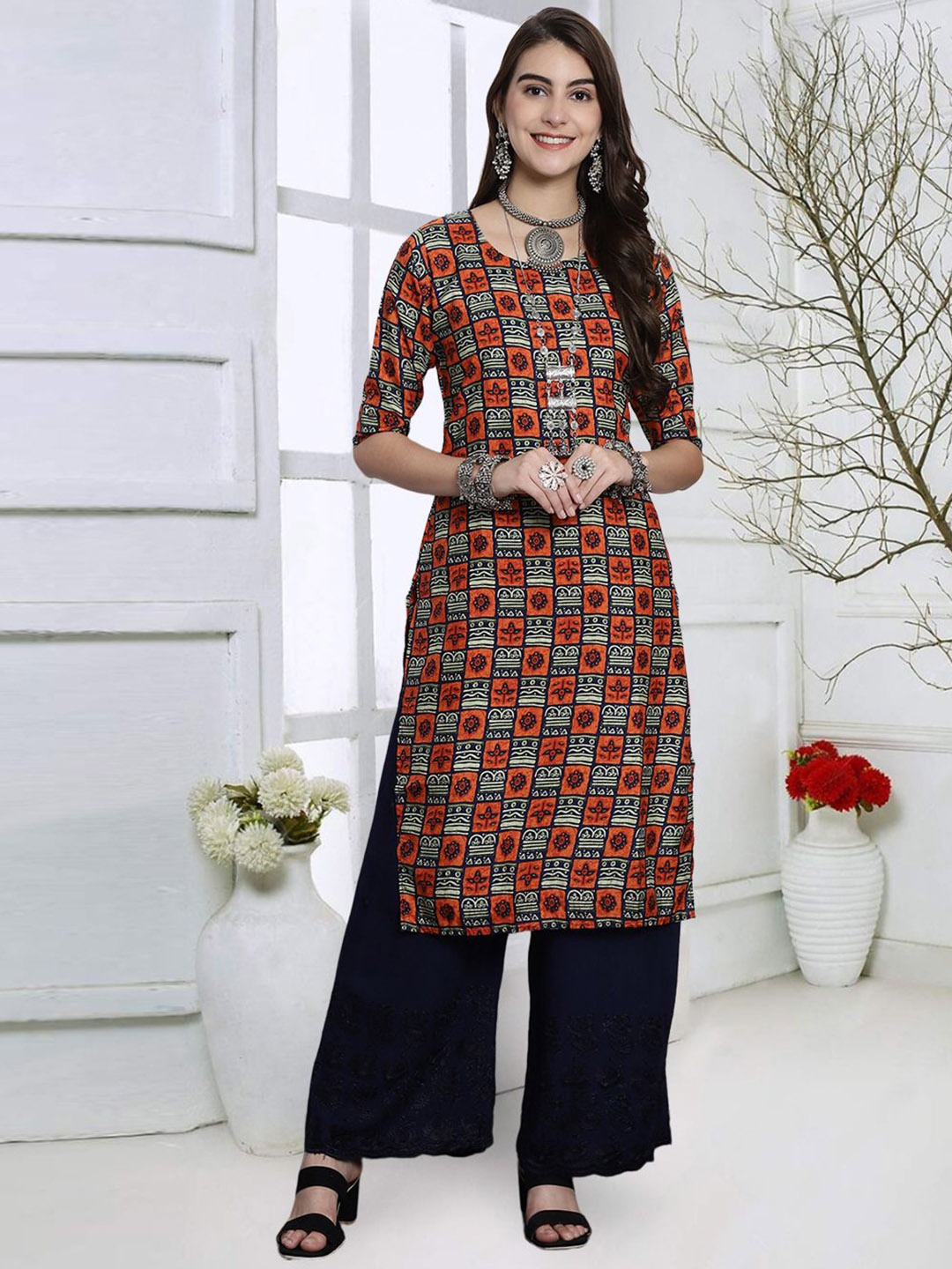 

7Threads Women Geometric Keyhole Neck Flared Sleeves Mirror Work Floral Crepe Kurta, Multi