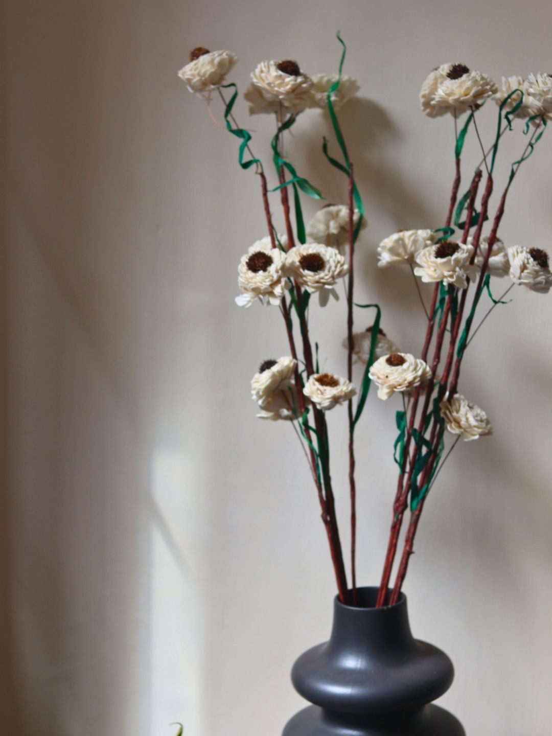 

WEAVING HOMES White Artificial Flower With Pot