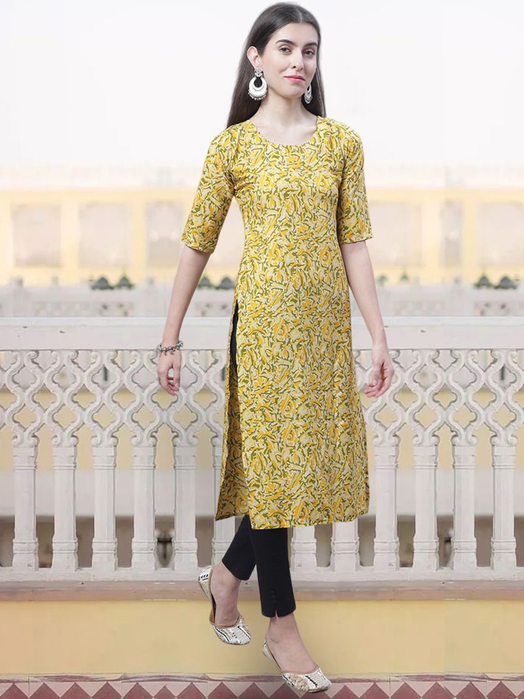 

7Threads Women Floral Printed Mirror Work Floral Crepe Kurta, Multi