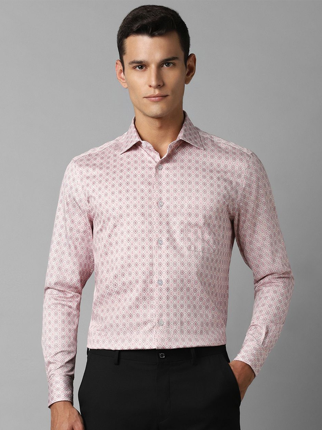 

Louis Philippe Men Classic Opaque Printed Formal Shirt, Pink