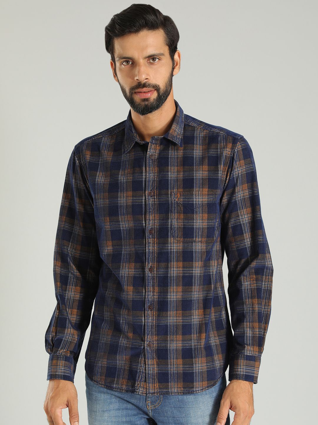 

Indian Terrain Men India Slim Spread Collar Tartan Checked Cotton Slim Fit Casual Shirt, Navy blue