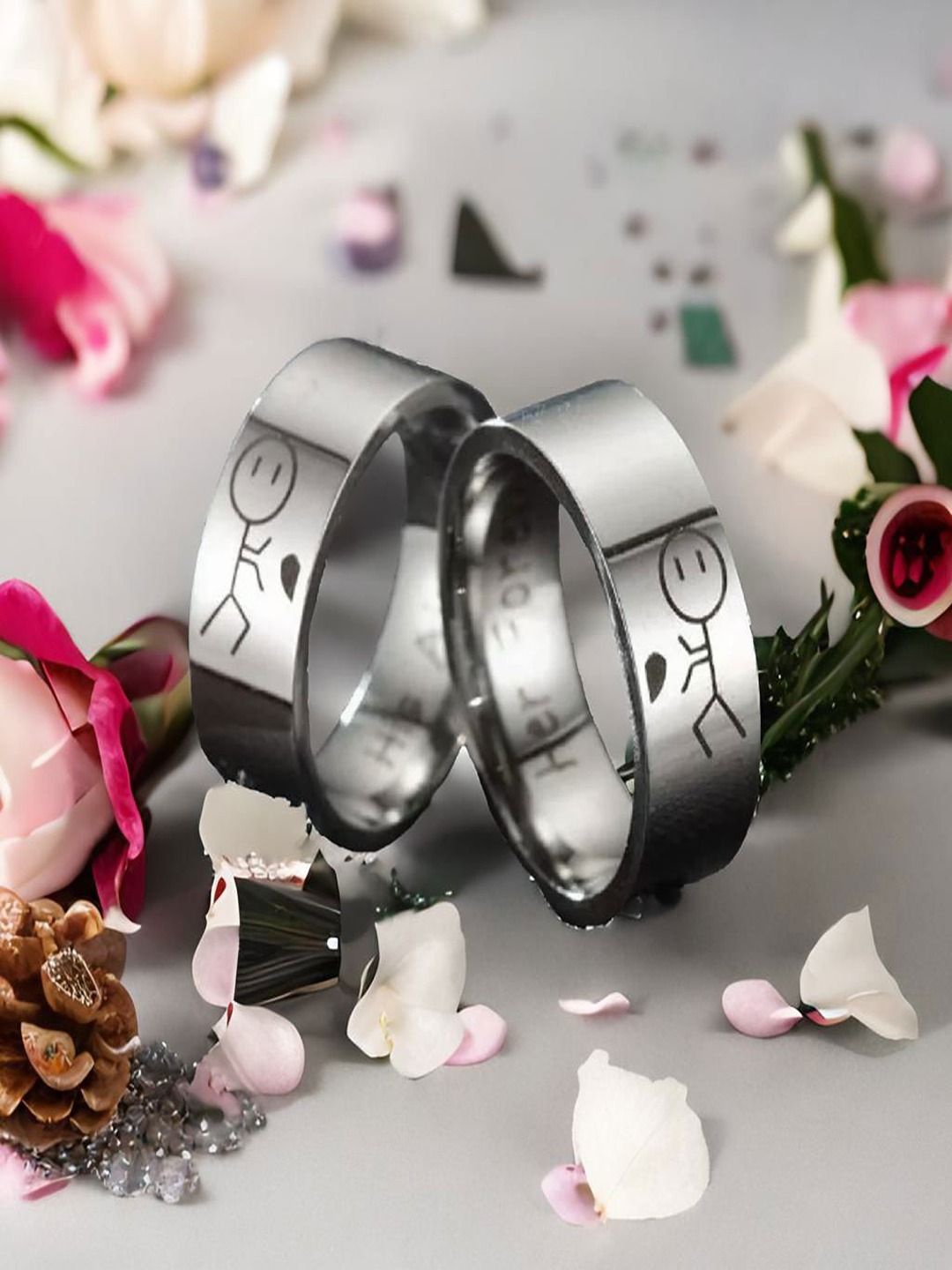 

UNIVERSITY TRENDZ Set Of 2 Silver-Plated Band Rings