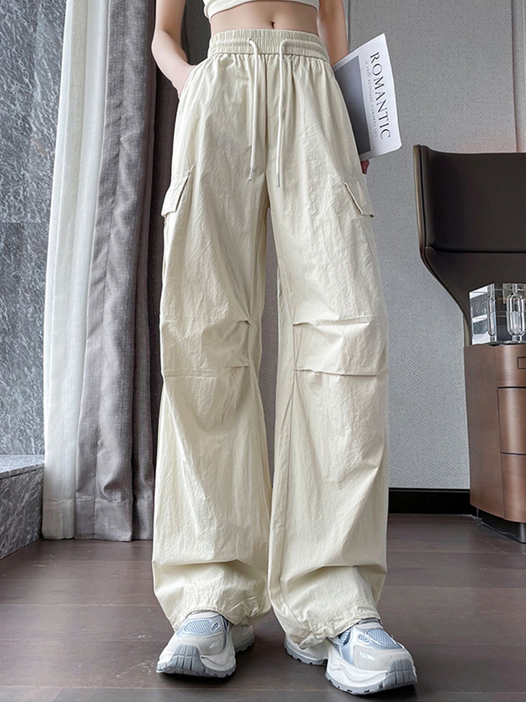 

LULU & SKY Women Straight Fit High-Rise Trousers, White
