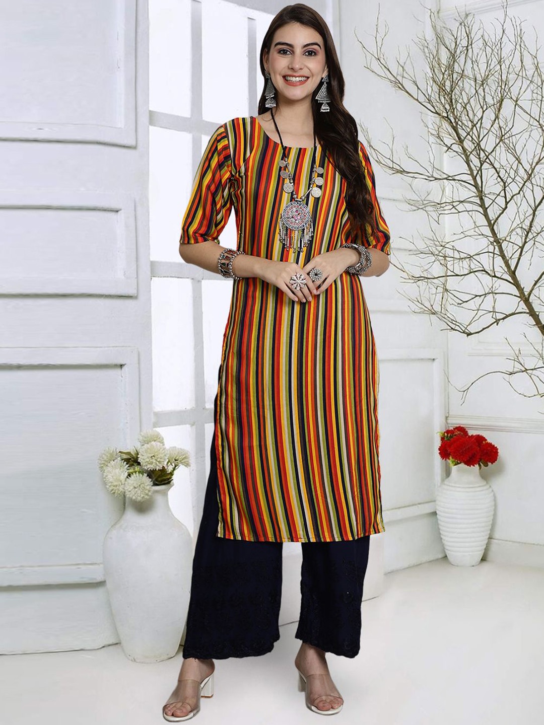 

7Threads Women Striped Flared Sleeves Patchwork Floral Crepe Kurta, Multi