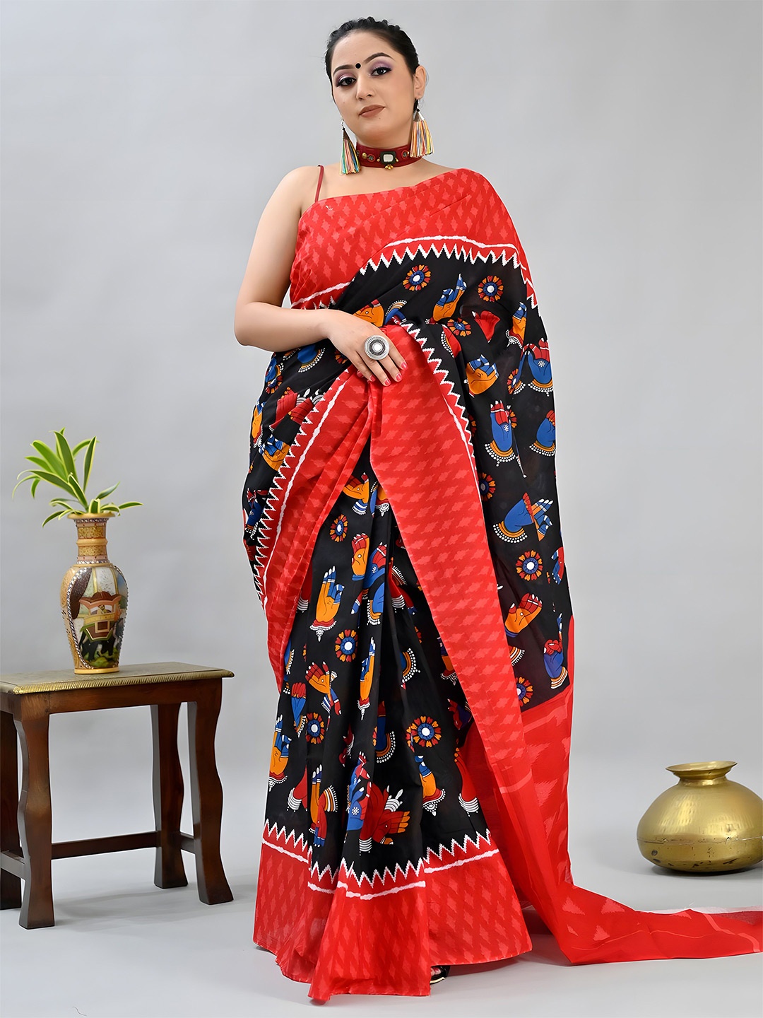 

Anouk Kalamkari Linen Blend Saree, Black