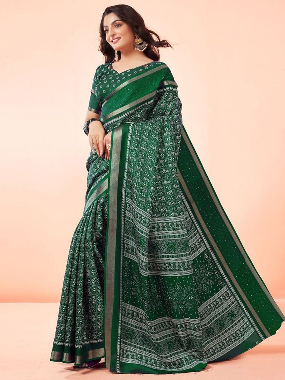 

SANJANA SILK Floral Zari Art Silk Chanderi Saree, Green