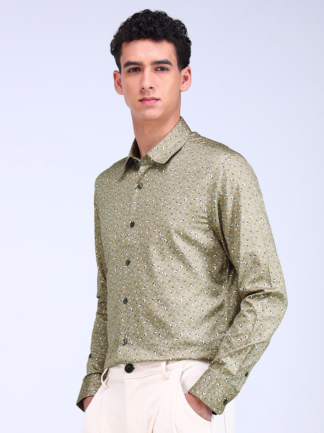 

Flying Machine Men Slim Fit Floral Opaque Printed Casual Shirt, Green