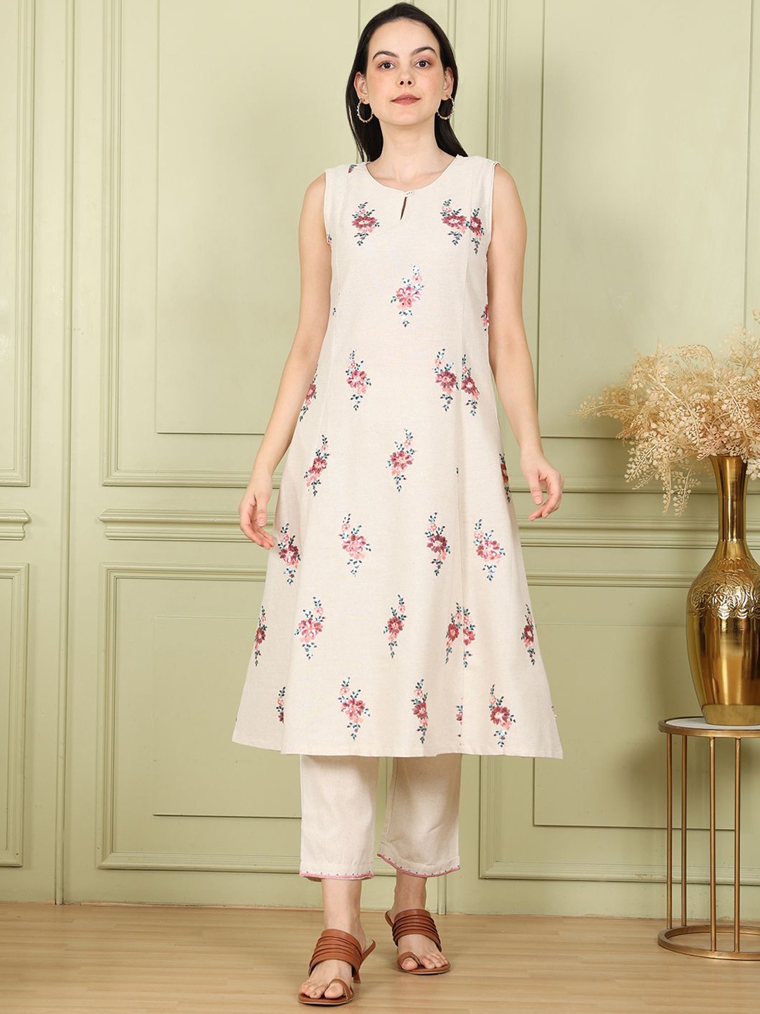 

W Women Floral Embroidered Regular Sequinned Kurta with Trousers, Beige