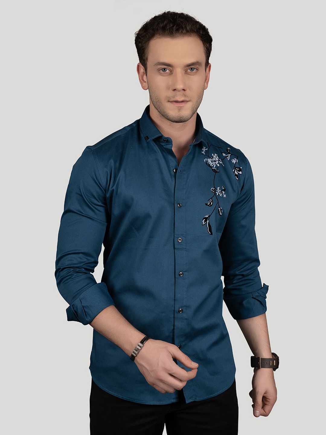 

ALMATY Men Comfort Slim Fit Opaque Party Shirt, Green