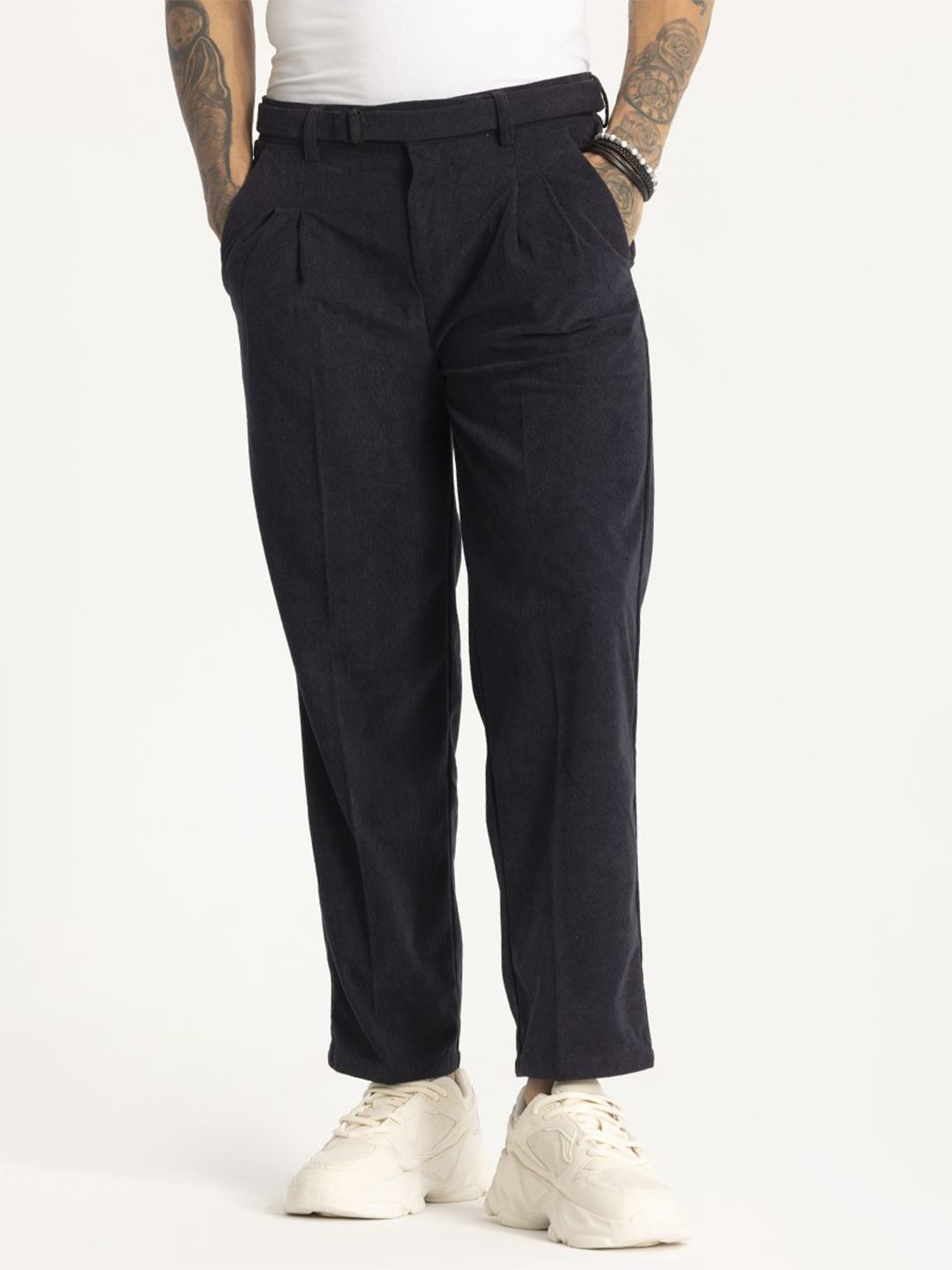 

Snitch Men Relaxed Loose Fit Pleated Trousers, Navy blue
