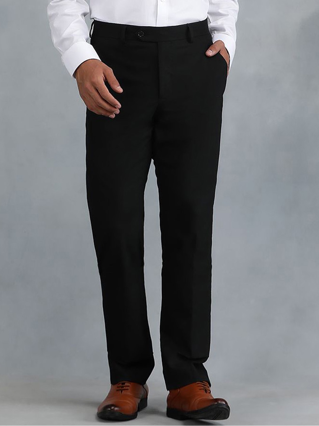 

Greenfibre Men Slim Fit Trousers, Black