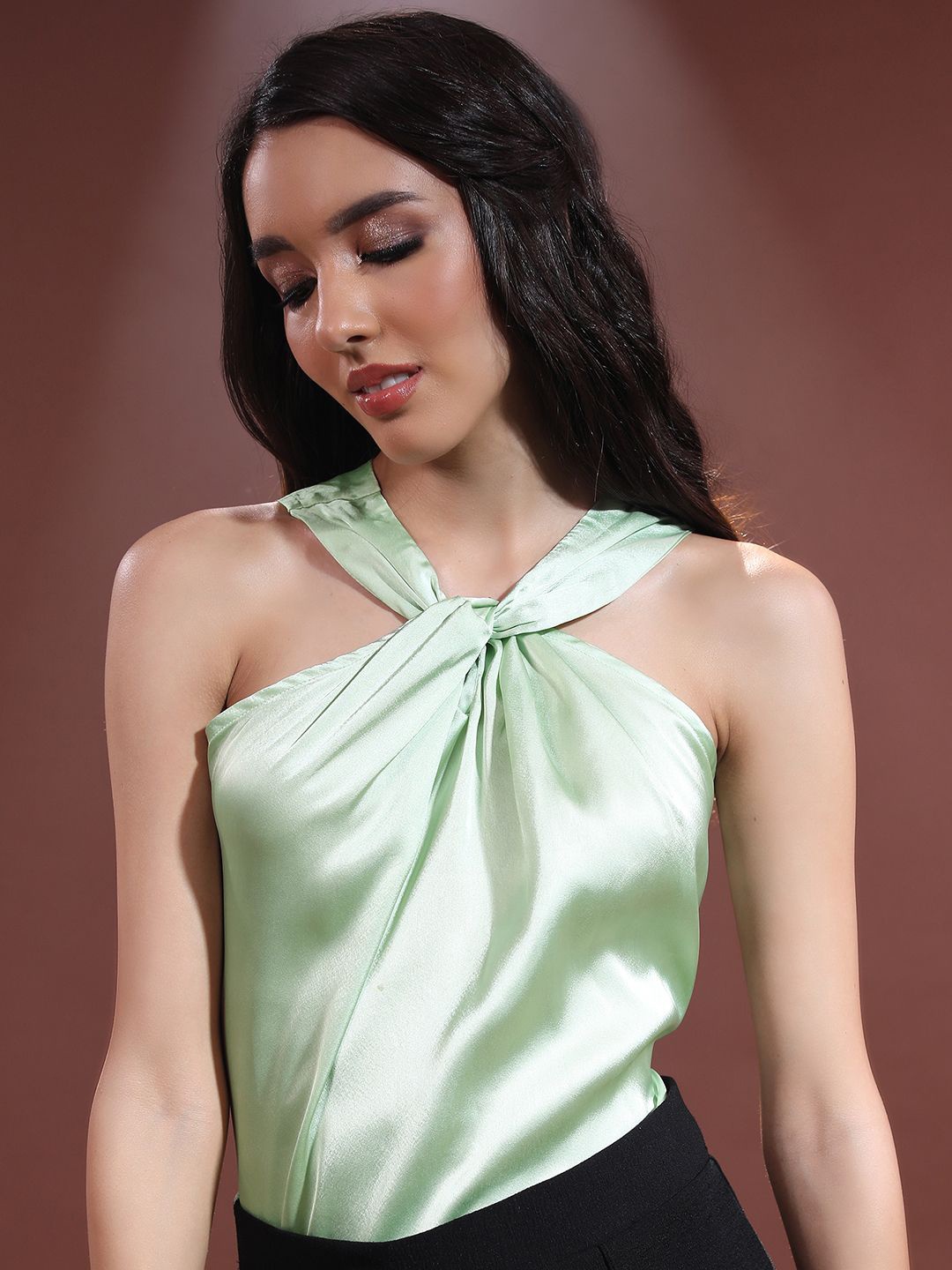 

Tokyo Talkies Tie-Up Neck Top, Green