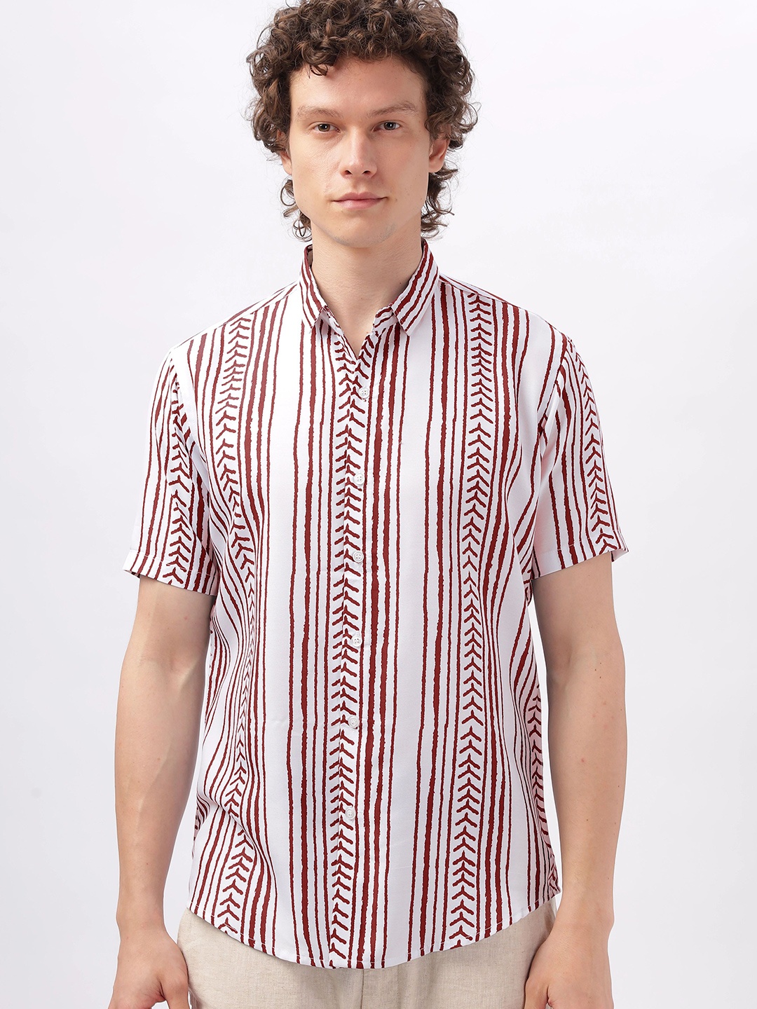 

HAMPTONS Printed Lining Casual Shirt, Red