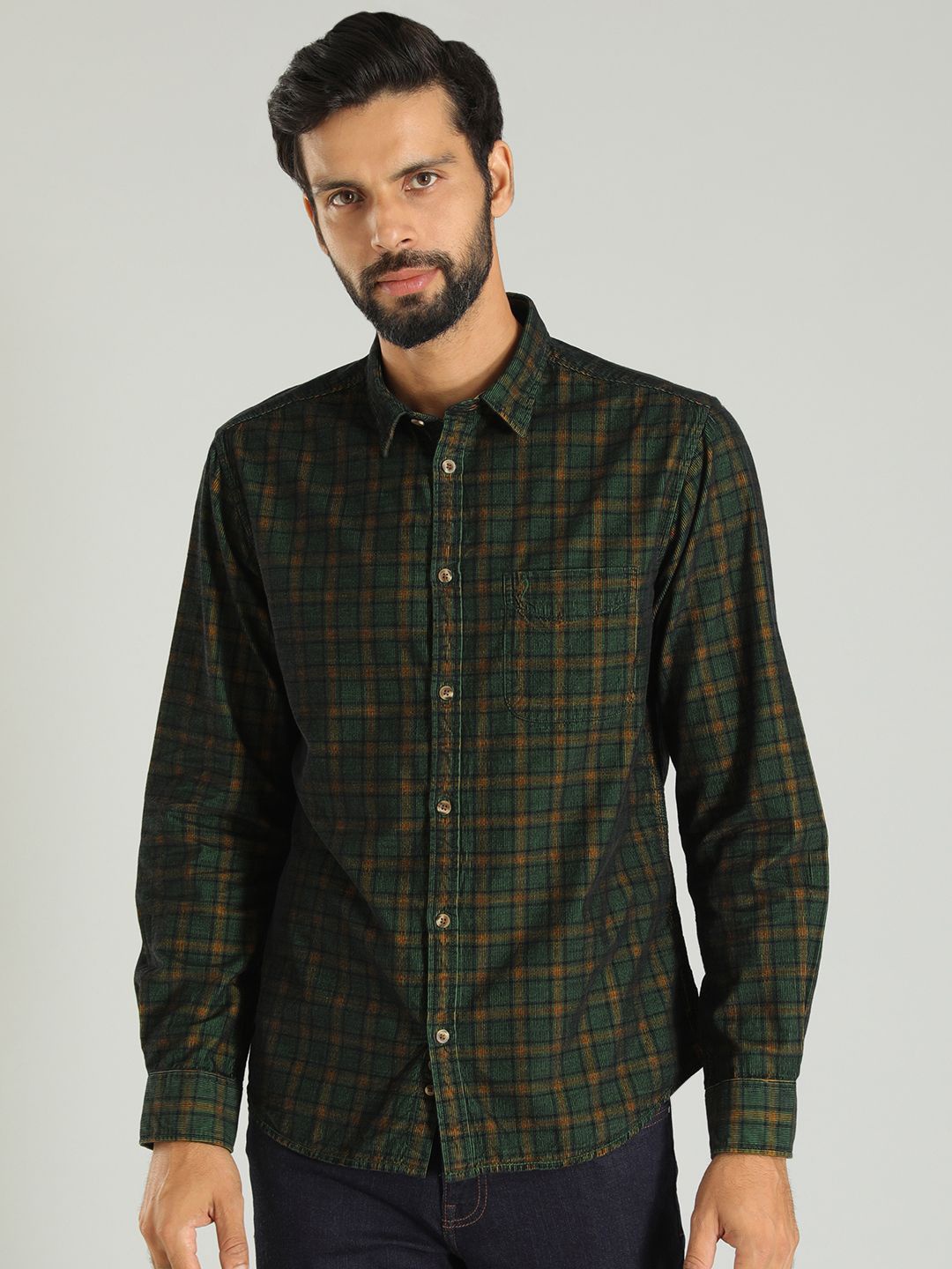 

Indian Terrain Men India Slim Spread Collar Checked Cotton Slim Fit Casual Shirt, Green