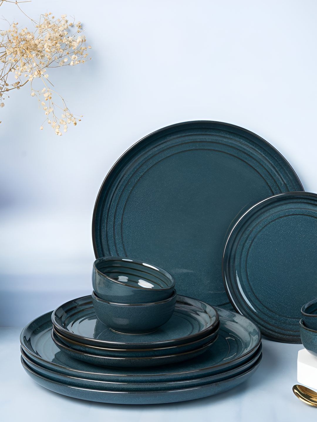 

BODHI HOUSE Navy Blue 12-Pieces Porcelain Glossy Dinner Set