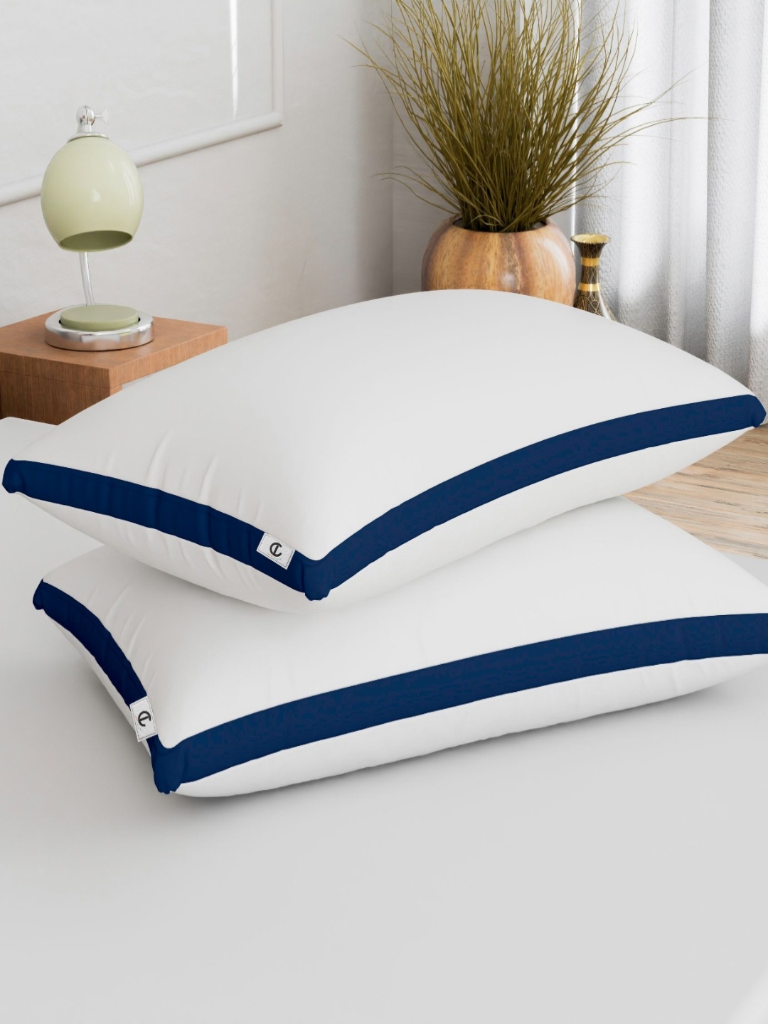 

CURIOUS LIFESTYLE White Set of 2 Fibre Filled Polycotton Breathable Sleep Pillow