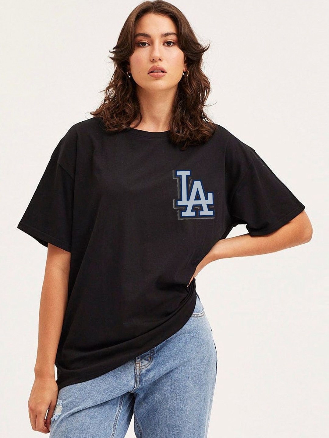 

CLAFOUTIS Women Printed Extended Sleeves Applique T-shirt, Black