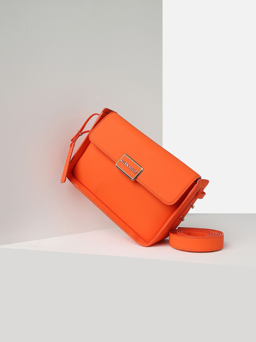 

Allen Solly Woman Colourblocked PU Structured Handheld Bag, Orange