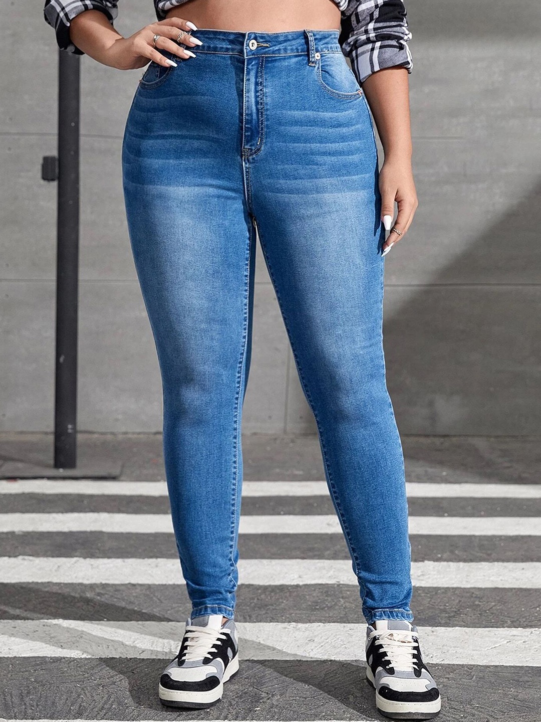 

LULU & SKY Women Skinny Fit High-Rise Light Fade Plus Size Jeans, Blue
