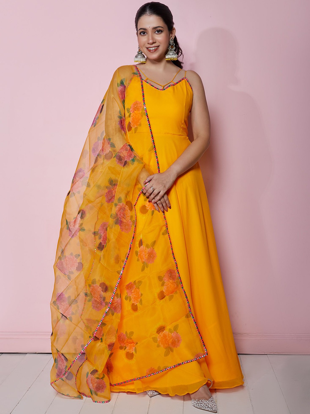 

NUD Women Floral Printed Flared Sleeves Thread Work Georgette Anarkali Kurta, Yellow