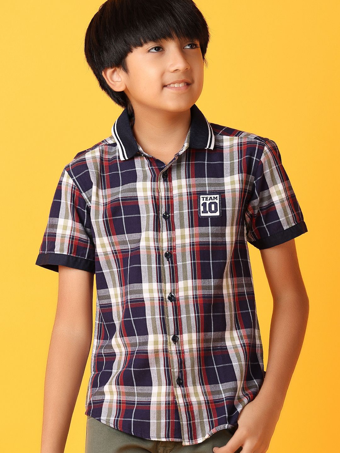 

V-Mart Boys Classic Tartan Checks Opaque Checked Casual Shirt, Navy blue