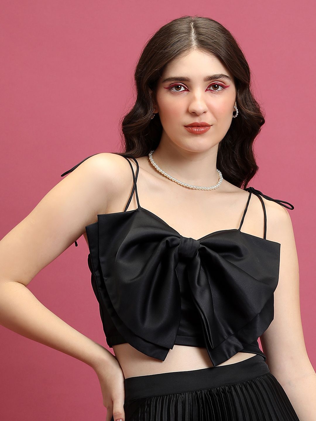 

Tokyo Talkies Styled Back Crop Top, Black