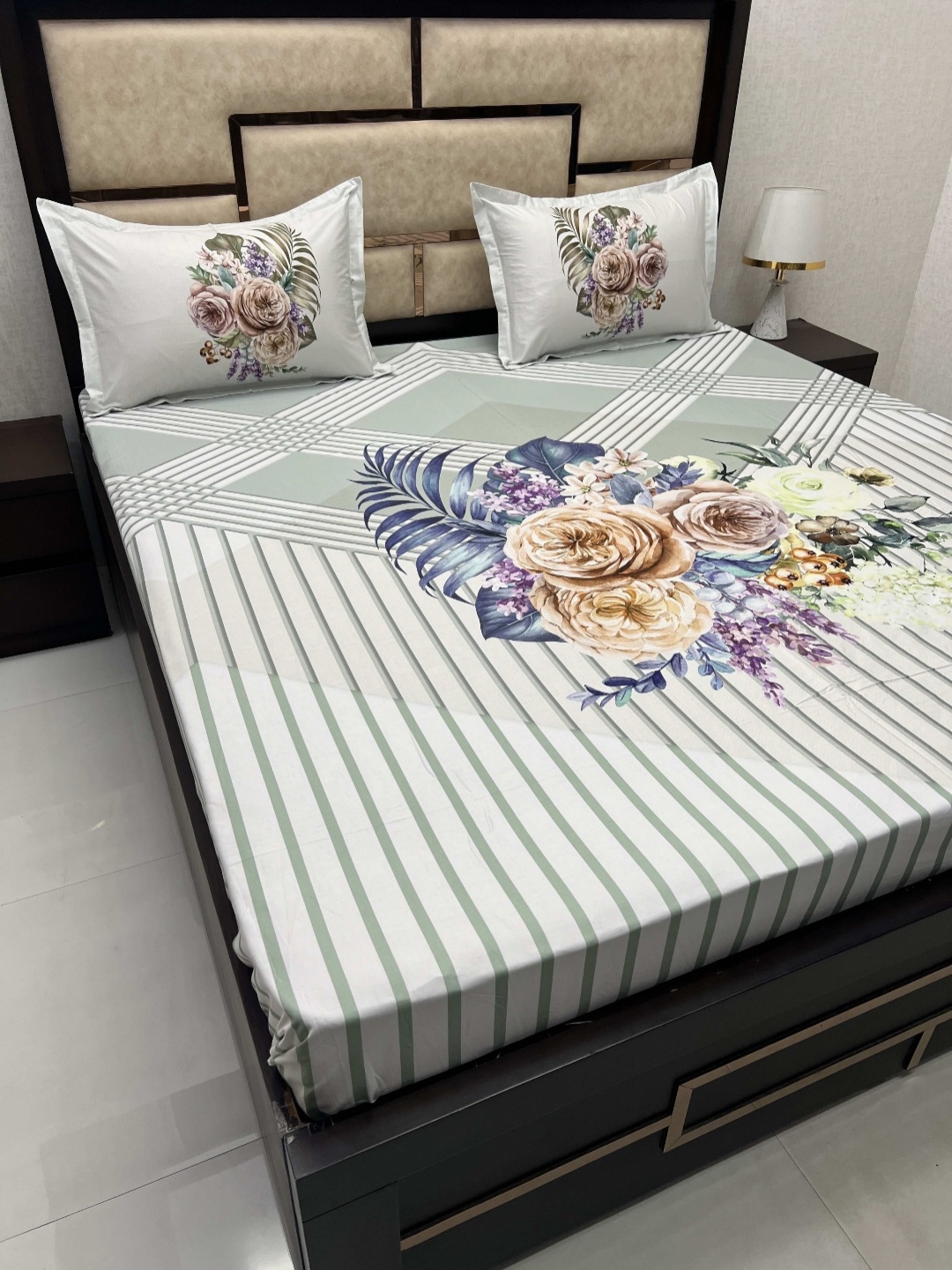 

Pure Decor White & Grey Floral 400 TC King Bedsheet with 2 Pillow Covers