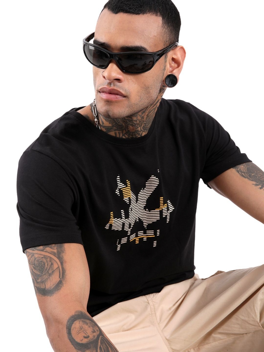 

WROGN Glitched Logo Graphic Printed Slim Fit Cotton T-shirt, Black