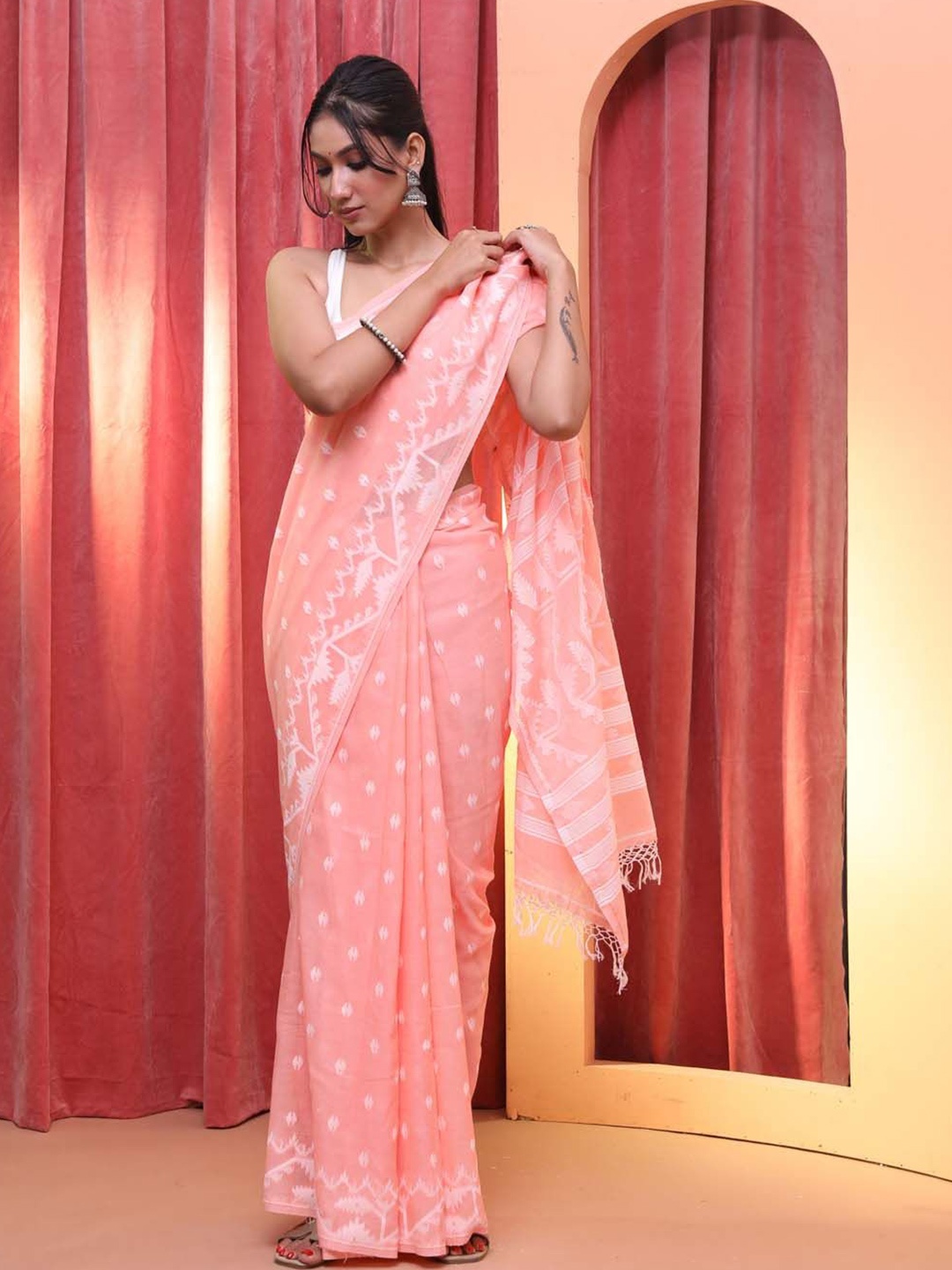 

Indethnic Ethnic Motifs Woven Design Pure Cotton Jamdani Saree, Peach