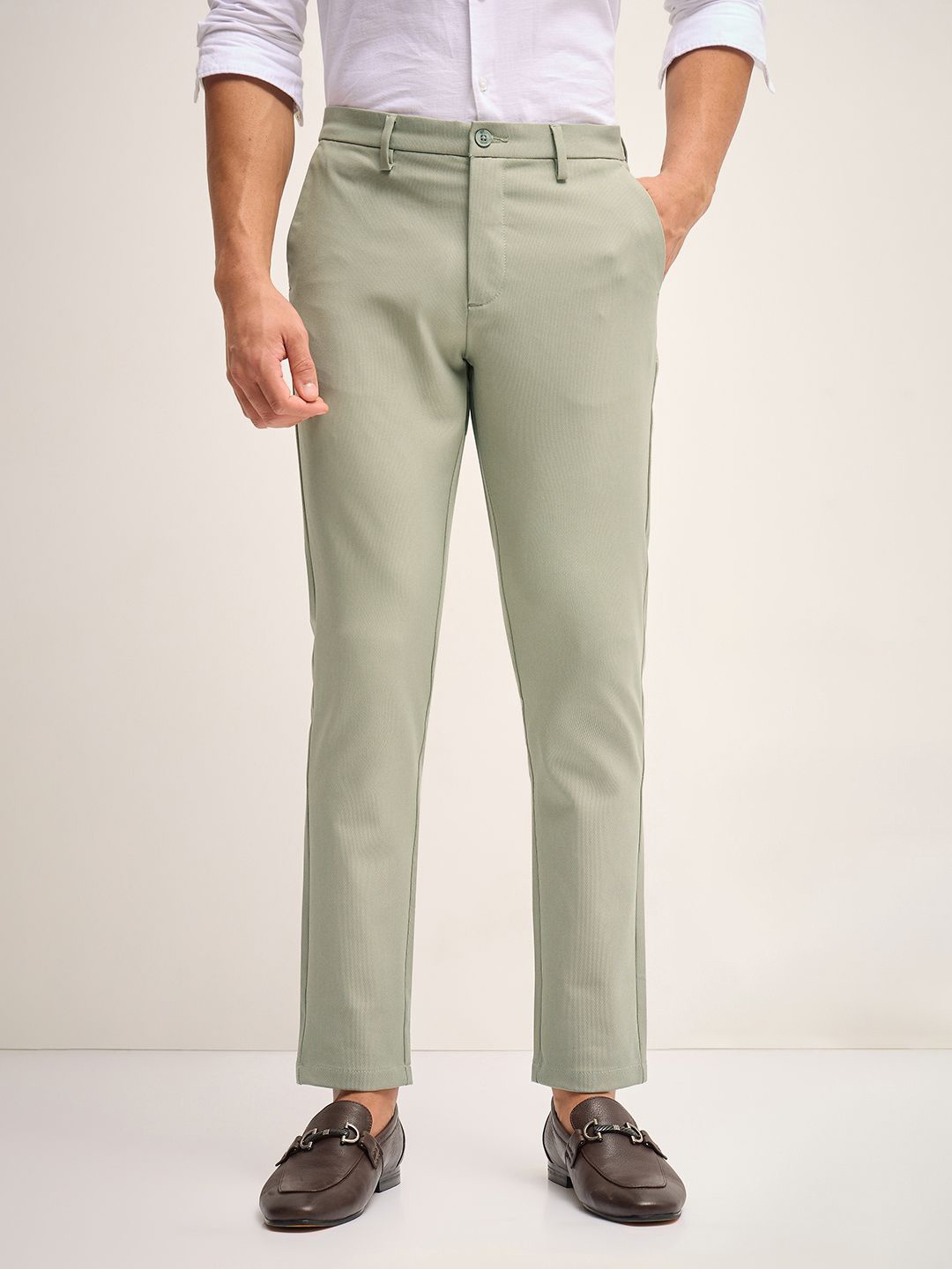 

THE BEAR HOUSE Men Slim Fit Trousers, Green
