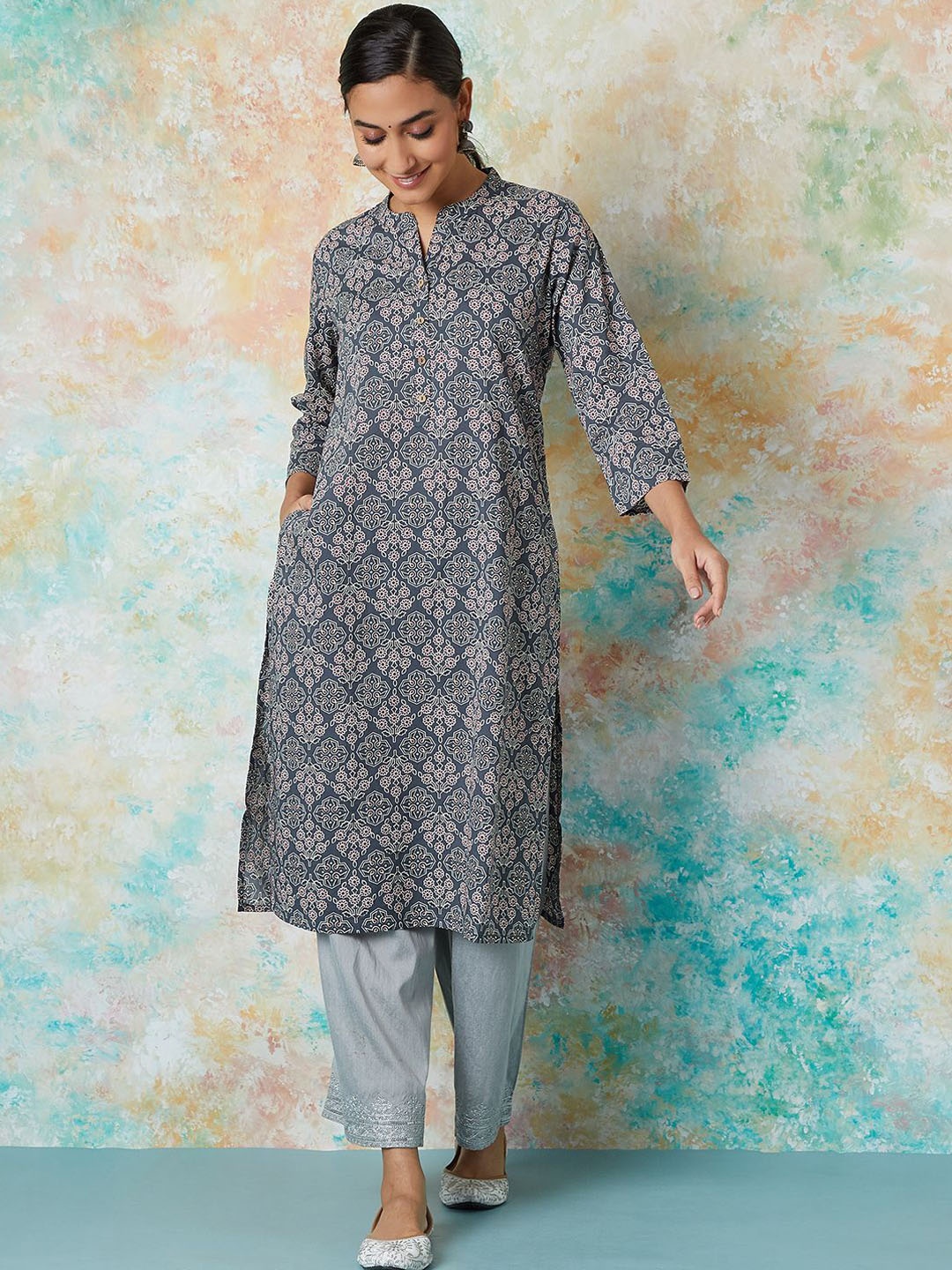 

Melange by Lifestyle Women Embroidered Flared Sleeves Thread Work Kurta, Blue