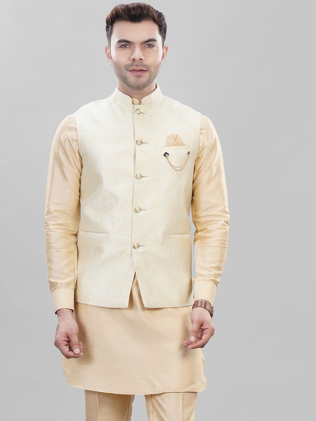 

LA'SCOOT Men Printed Regular Kurta with Pyjamas, Cream