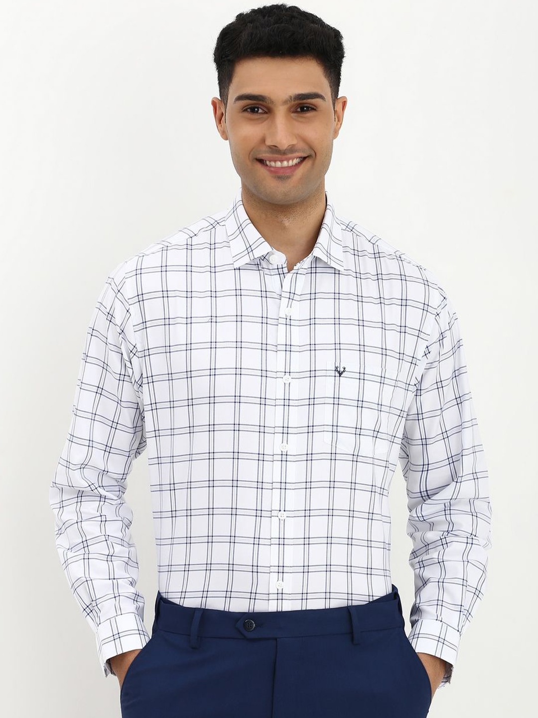 

Allen Solly Men Slim Fit Opaque Checked Formal Shirt, White