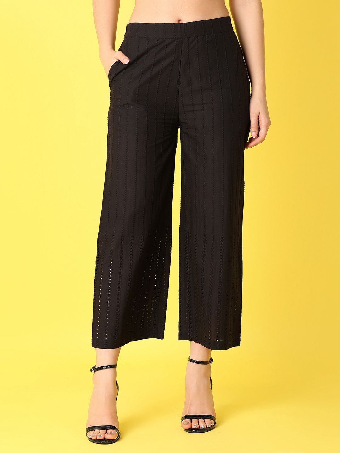 

UNLIMITED Women Palazzos, Black