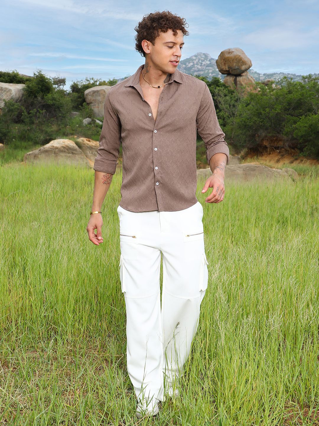 

Campus Sutra Men Comfort Opaque Casual Shirt, Brown
