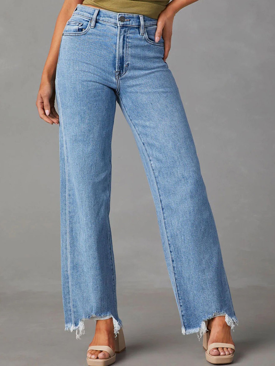 

LULU & SKY Women Straight Fit Light Fade Jeans, Blue