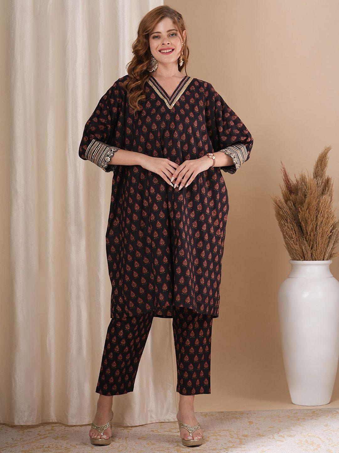 

FASHOR Ethnic Motif Printed Cotton A-Line Kurta With Trouser, Black