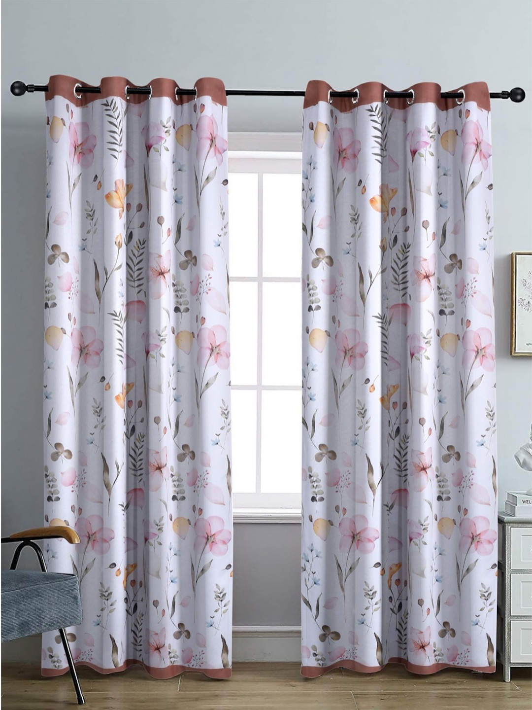 

Aura White & Red Set of 2 Floral Black Out Long Door Curtain