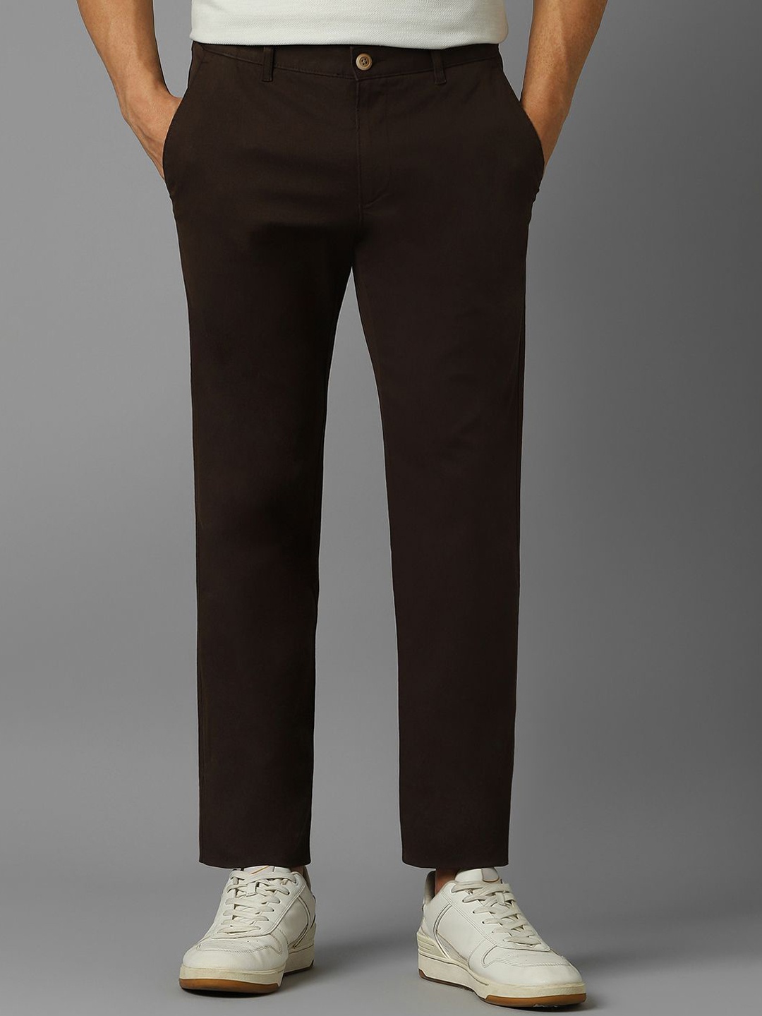 

Louis Philippe Sport Men Slim Fit Trousers, Brown
