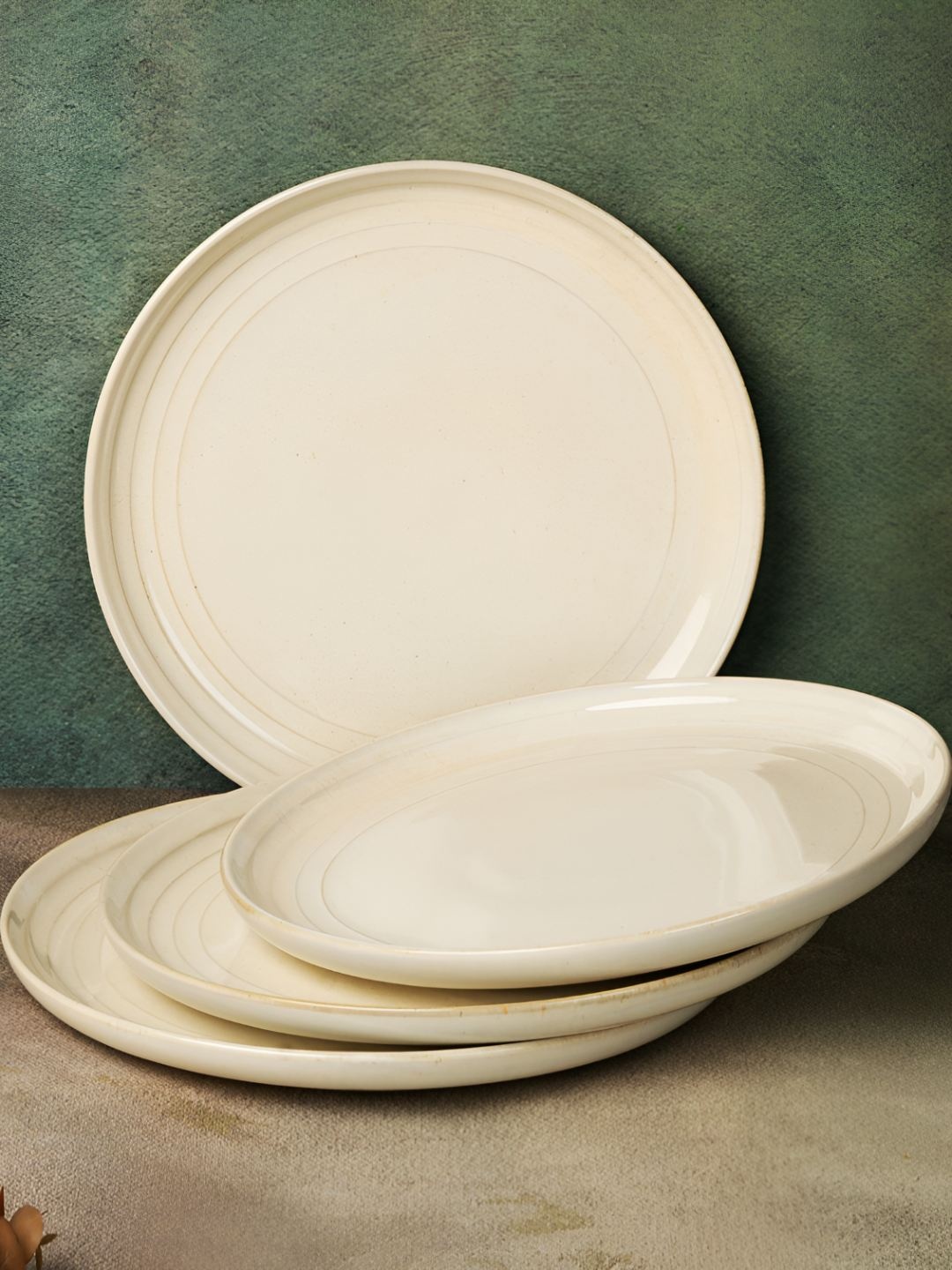 

BODHI HOUSE Set of 4 White Solid Porcelain Plates