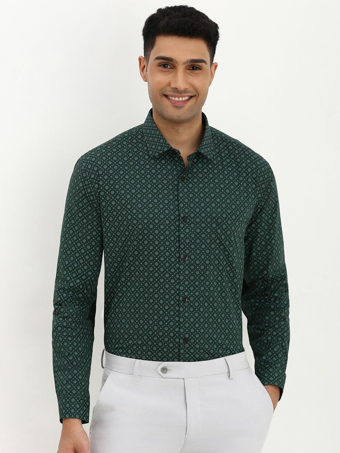 

Allen Solly Men Slim Fit Opaque Printed Formal Shirt, Green