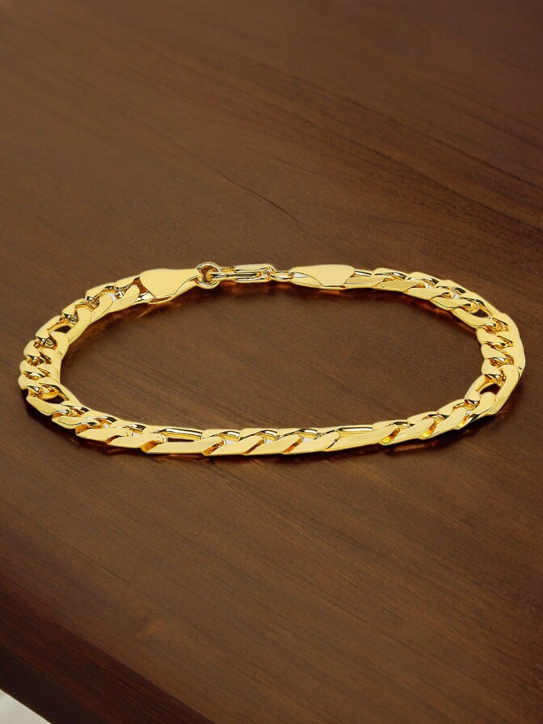 

OOMPH Men Link Bracelet, Gold