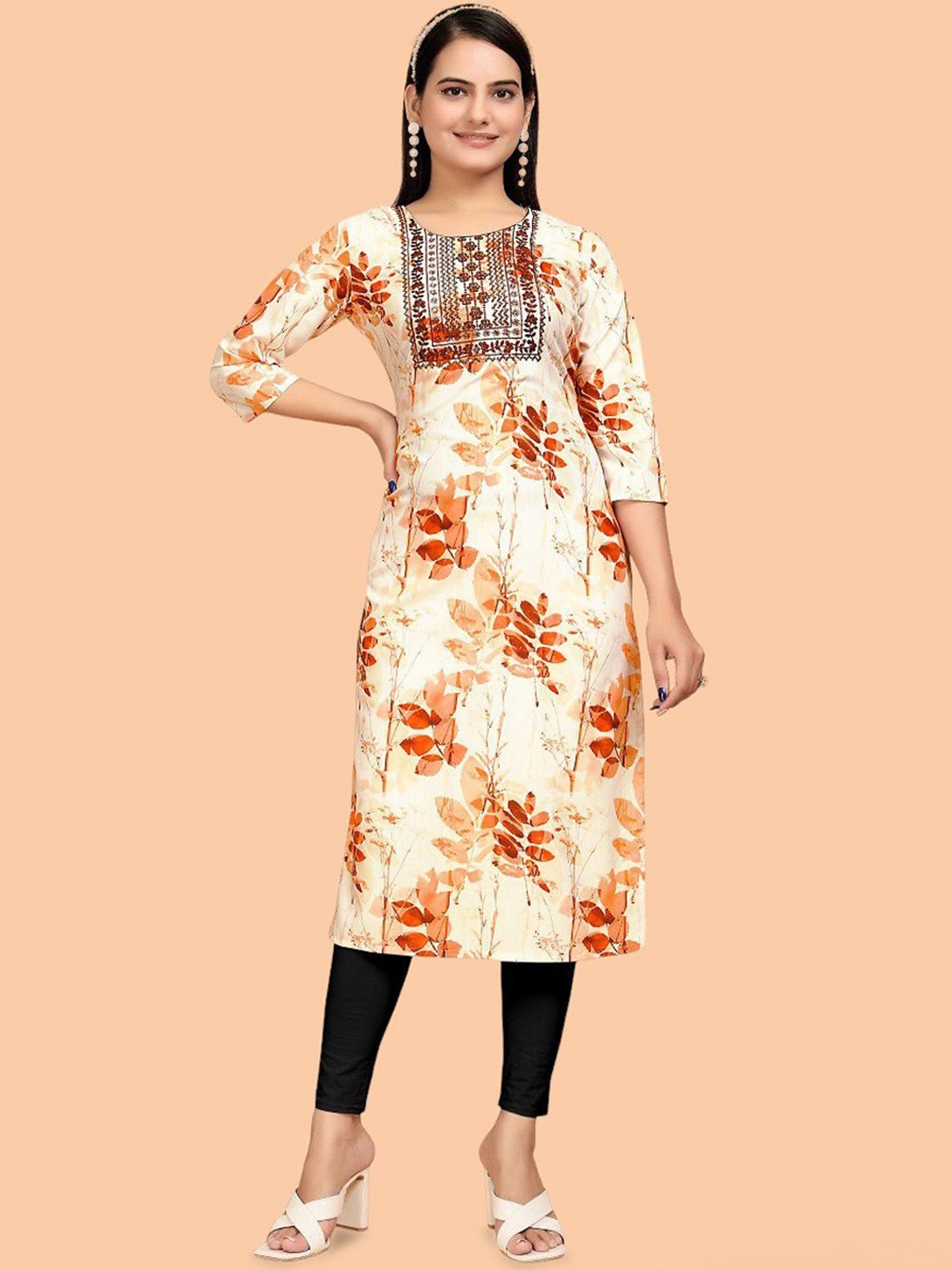 

Siya Fashion Women Floral Printed Regular Kurta with Trousers, Orange