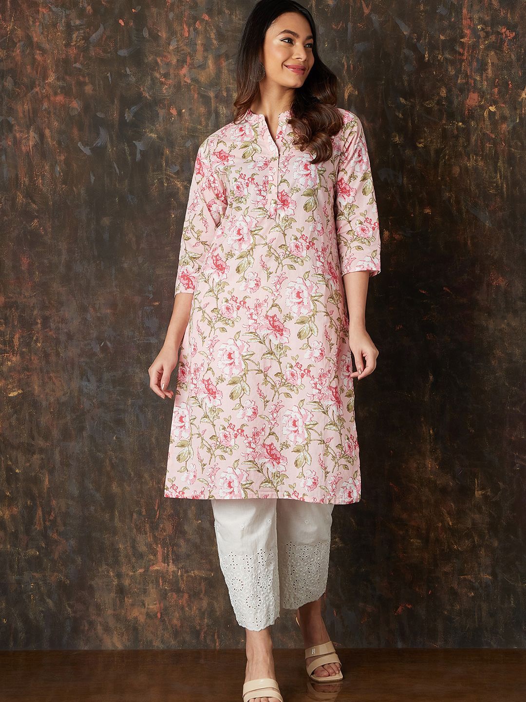 

Melange by Lifestyle Women Floral Printed Mirror Work Kurta, Pink